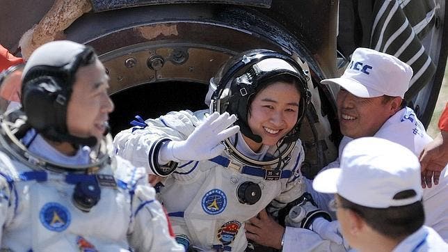 China anuncia misión a estación espacial