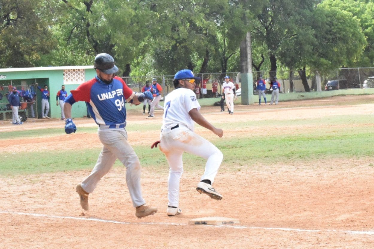 Unapec  vence a Dream Big y obtiene boleto a semifinal torneo béisbol AA