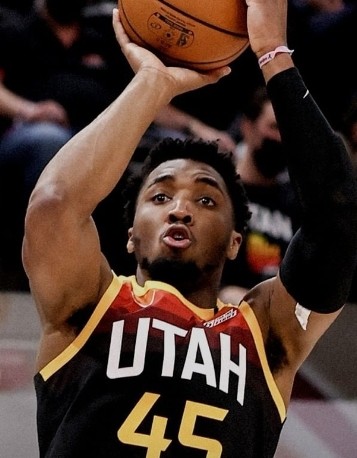 Mitchell acaba y Jazz remonta ante Clippers
