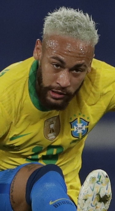 Neymar se acerca a récord de Pelé