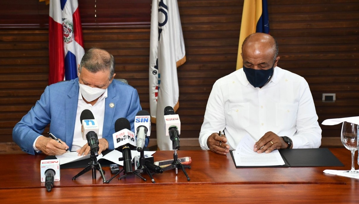 Firman acuerdo de trabajo para fortalecer sector energético