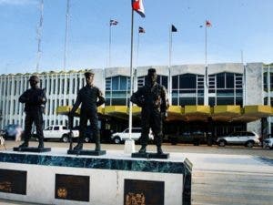 Alerta cibernética: Defensa detecta y neutraliza intento de ciberataque masivo contra sus portales