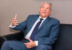 Macarrulla despierta opiniones por mensaje que pareciera para el gobierno