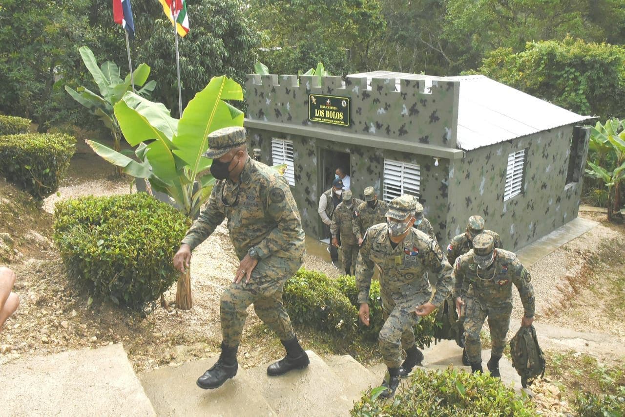 Ejército reinaugura destacamento Los Bolos en Barahona