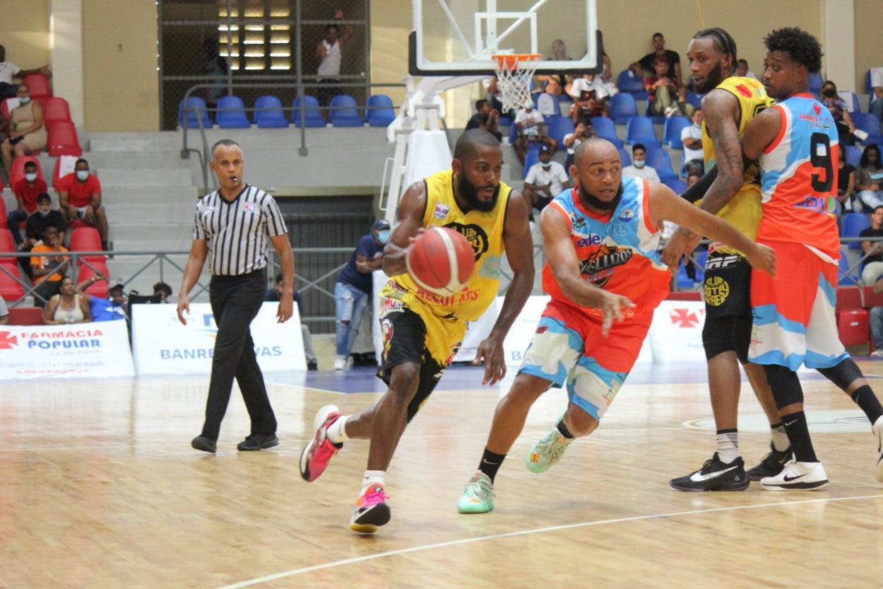 Eduardos del Batey toma delantera ante Mellizos en inicio de final TBSPOP