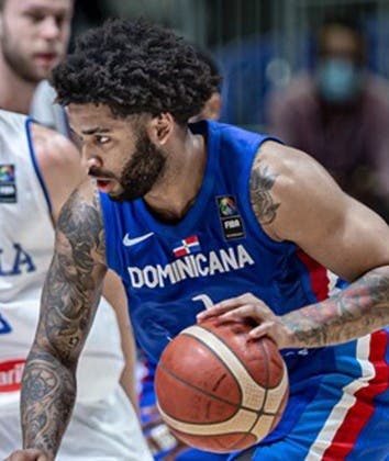 Italia descalifica  equipo RD