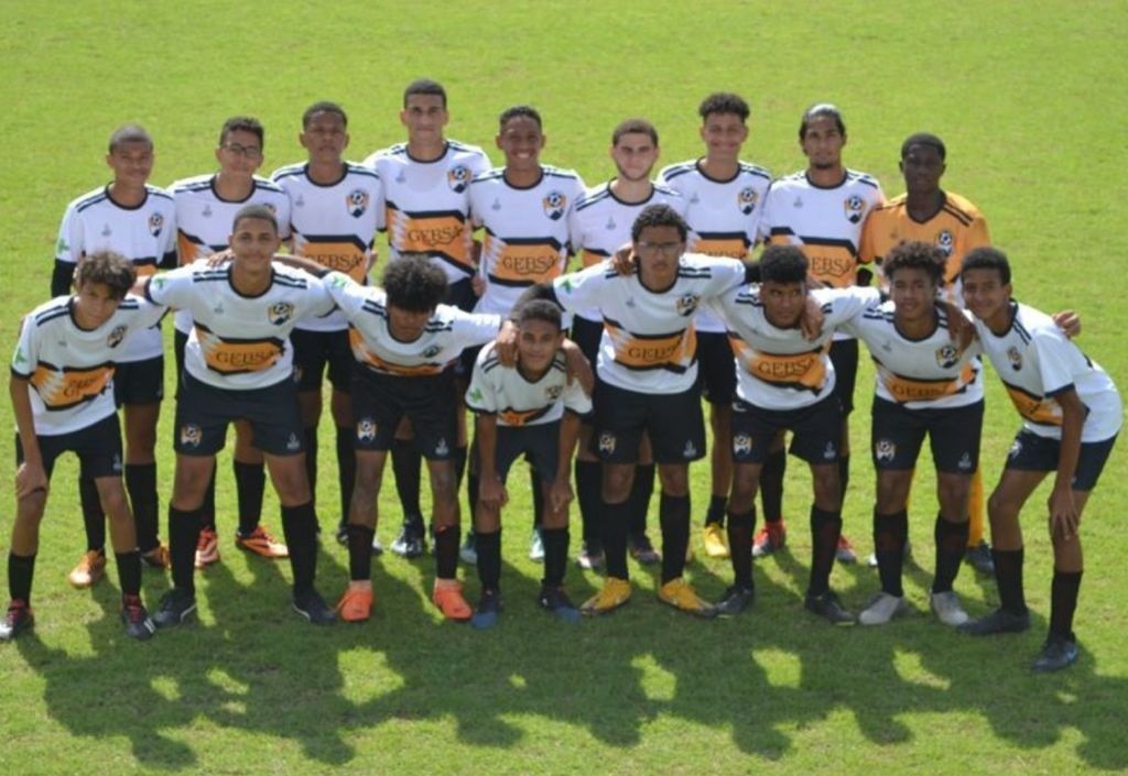 Equipo Atléticos de Baní es campeón región sur en fútbol sub-18