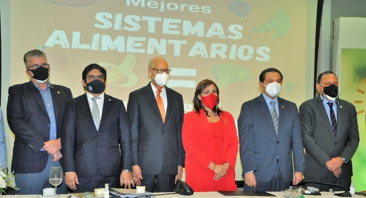 Gobierno busca cambiar sistema alimentario