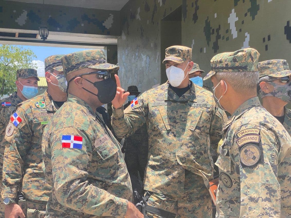 Comandante Ejército dice población fronteriza está segura