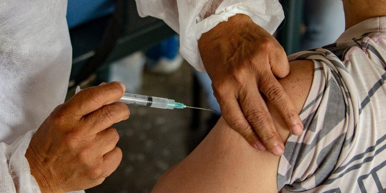 OMS advierte sobre uso diferentes dosis vacunas