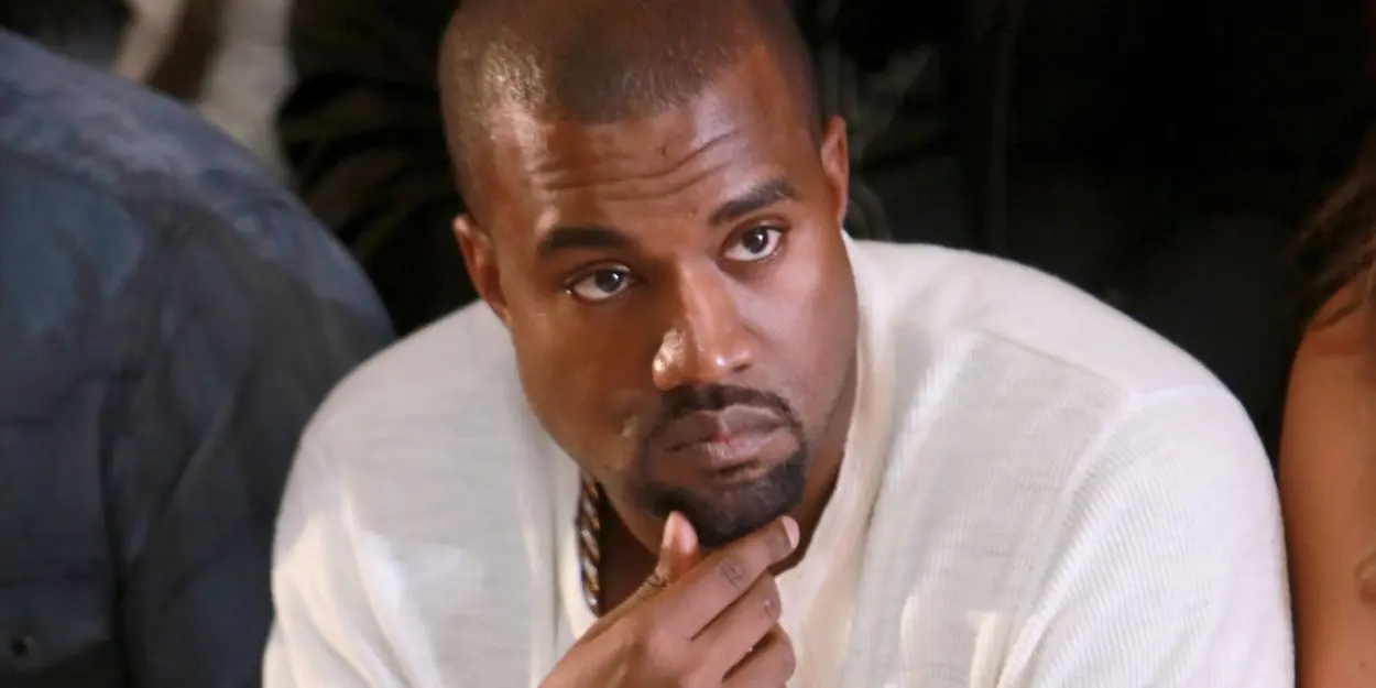 Kanye polémica con Universal por publicar “Donda” sin permiso