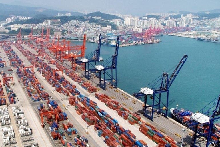 Cierre puerto en China causaría atasco mundial