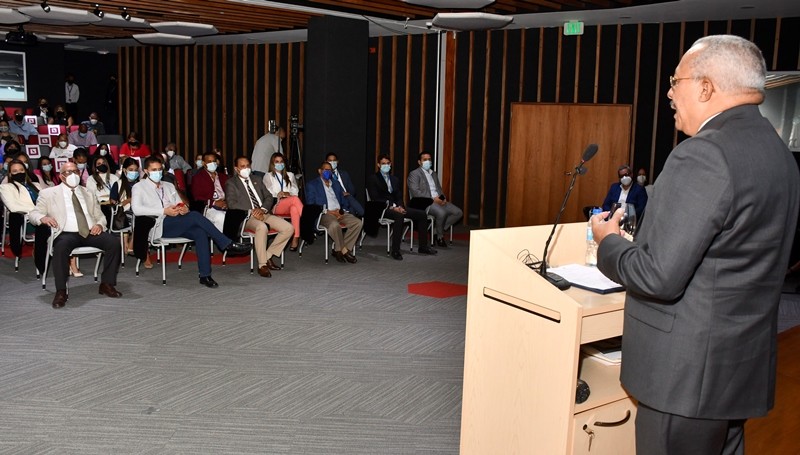 El director general de Onapi DR. Salvador Ramos  al momento de presentar  el balance del primer año de  gestión  ante funcionarios invitados y personal de la institución