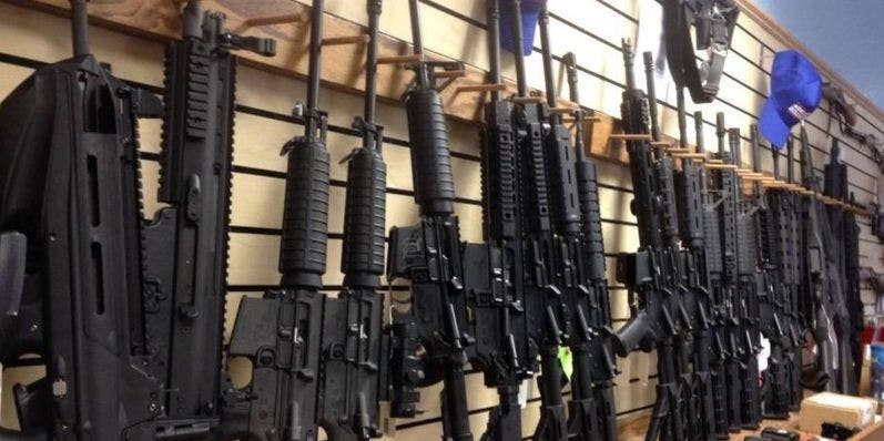 En 6 meses se han vendido 22 millones armas en EU