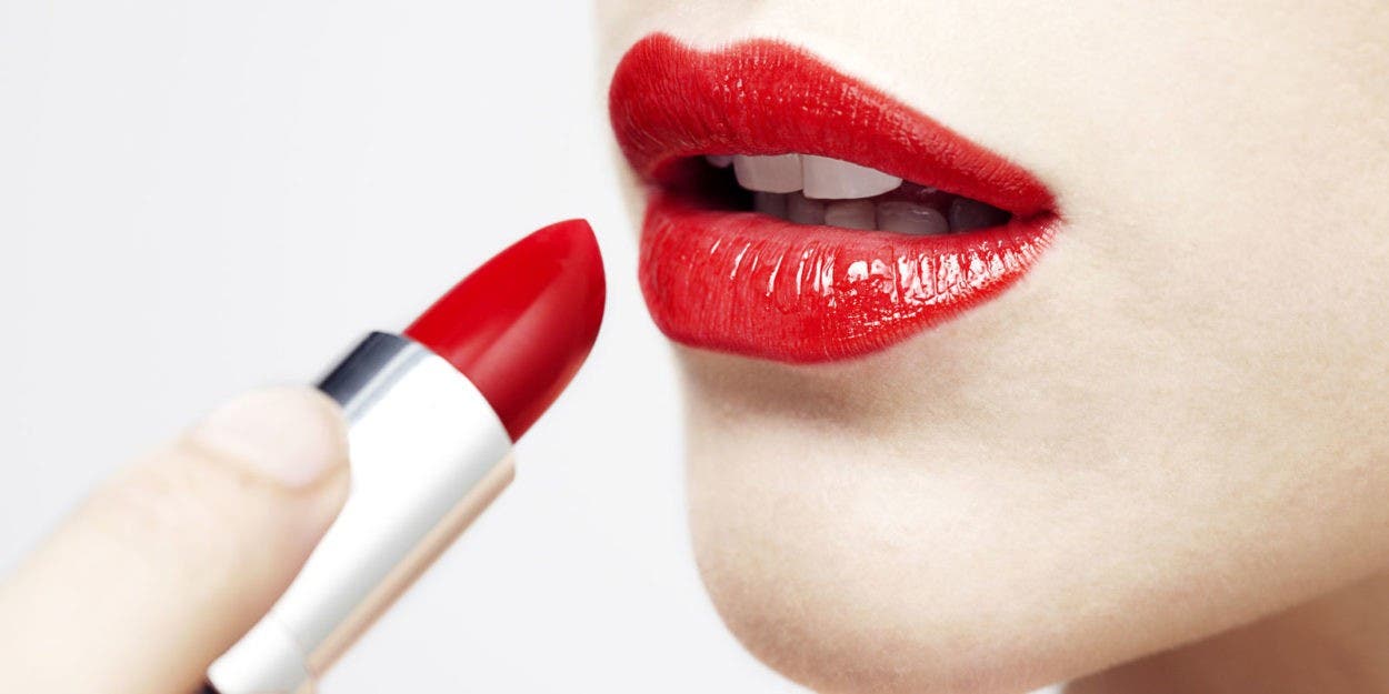 El labial: recurso vital en la rutina de belleza femenina