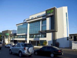 Abogado alerta de maniobras para evitar pago de pensión a adulto mayor en la DGJP