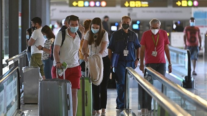 EEUU permitirá entrada viajeros vacunados desde noviembre