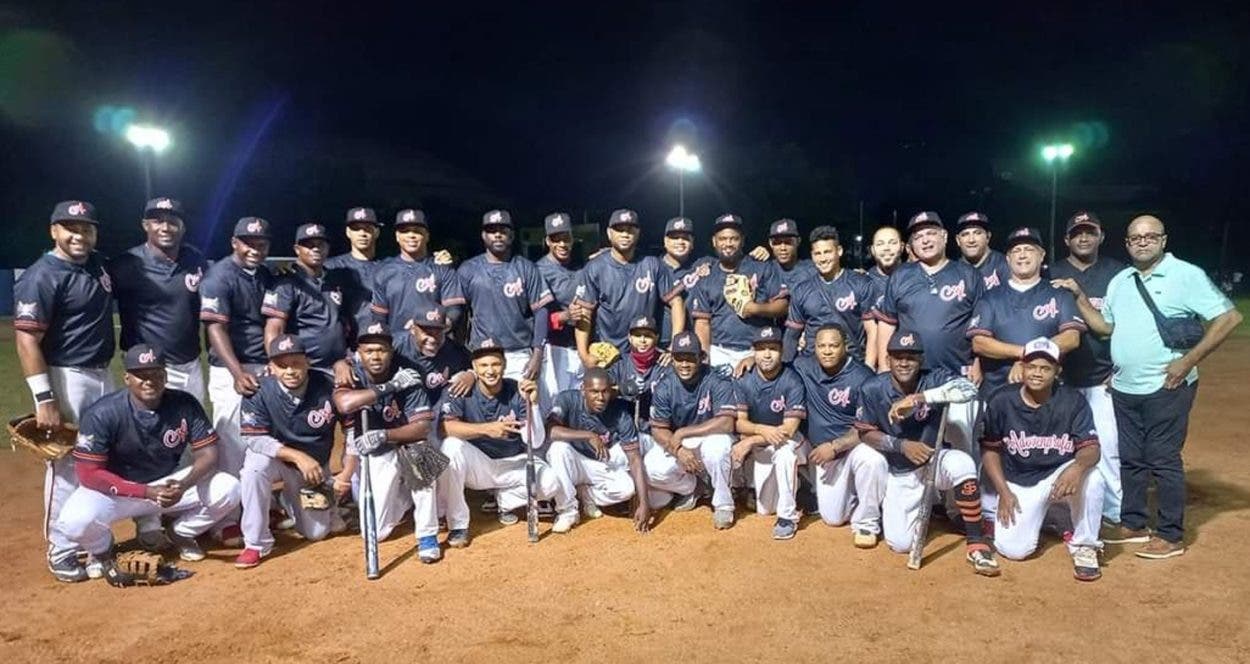 Adovenprofar y Comercio disputarán título softbol  del Distrito