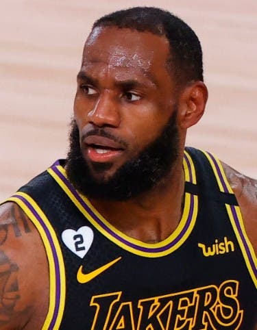 LeBron James está renovado
