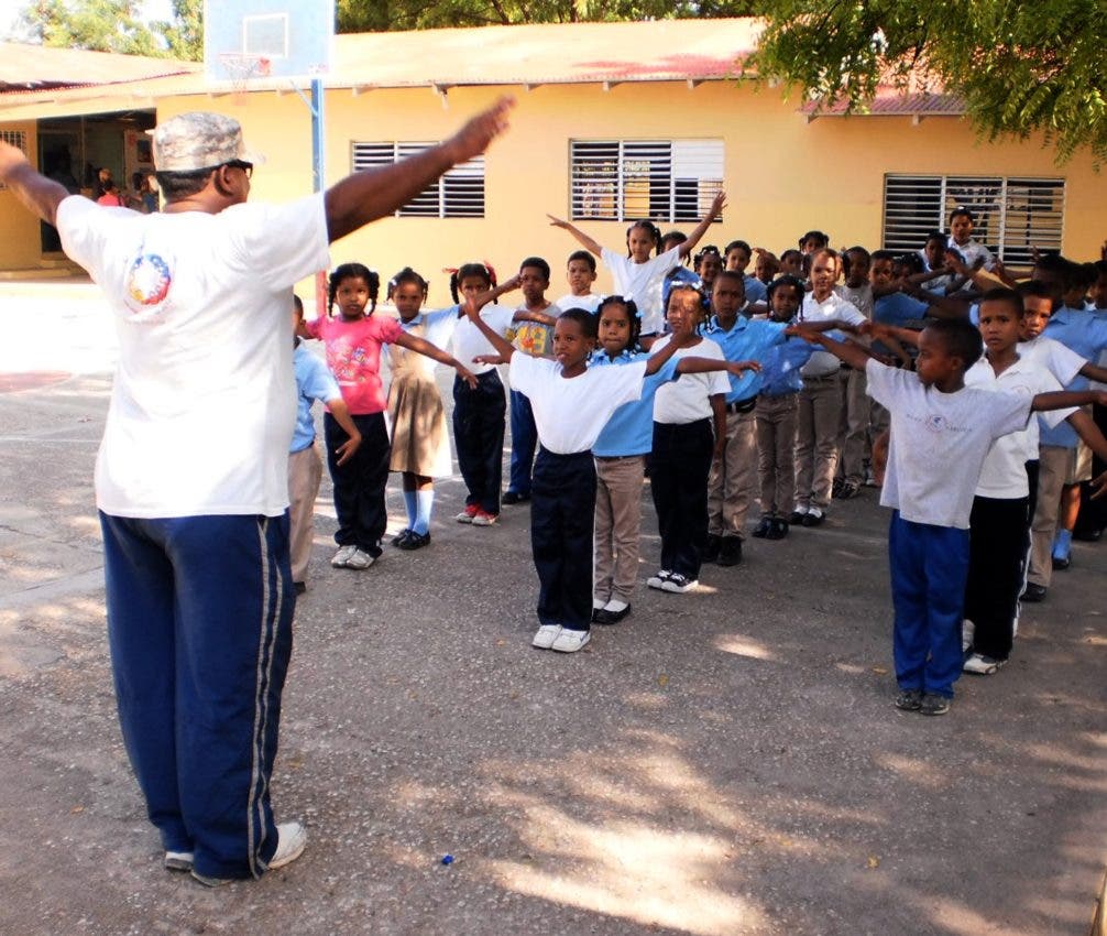Educación física una obligación en las escuelas