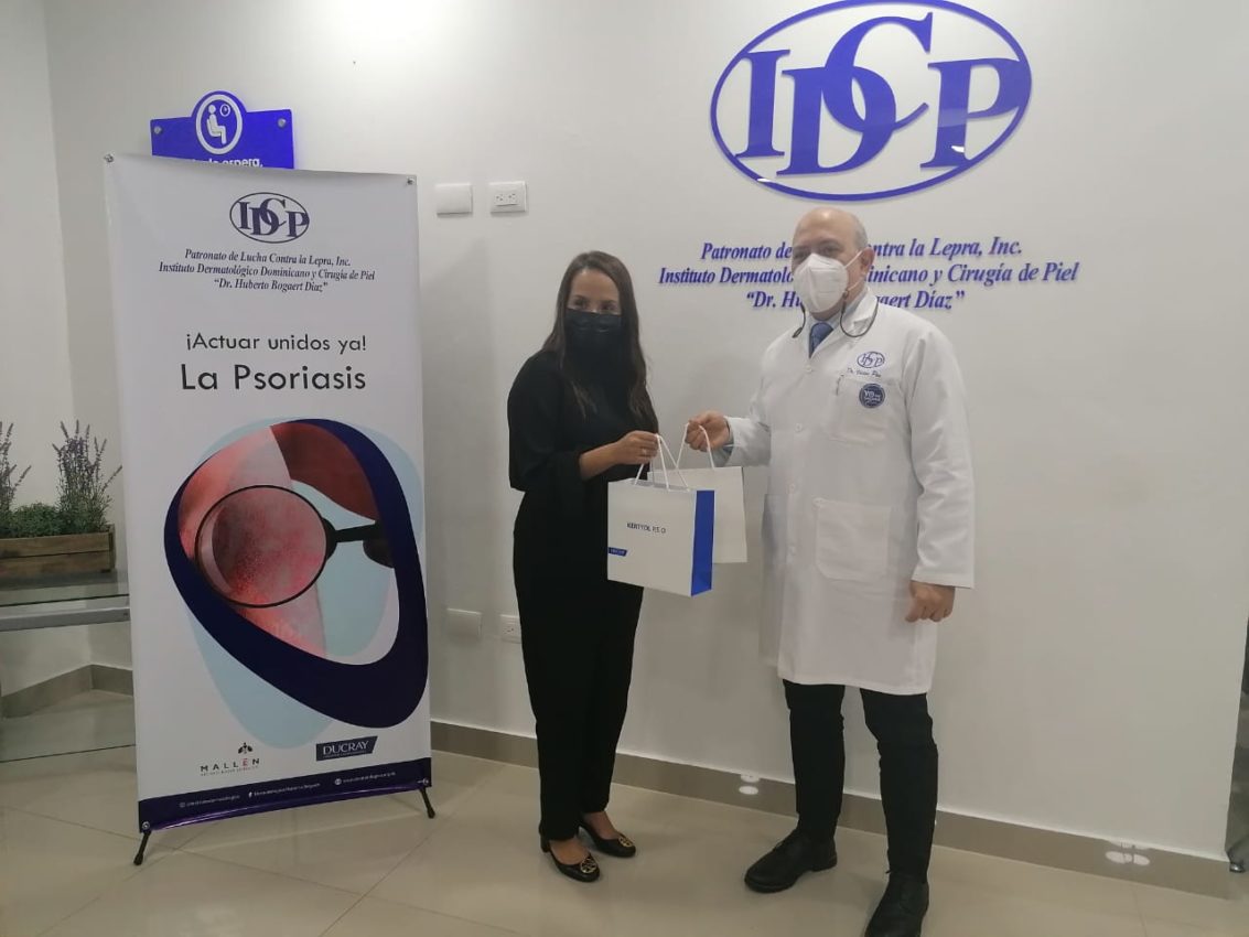 Instituto Dermatológico recibe donación medicamentos