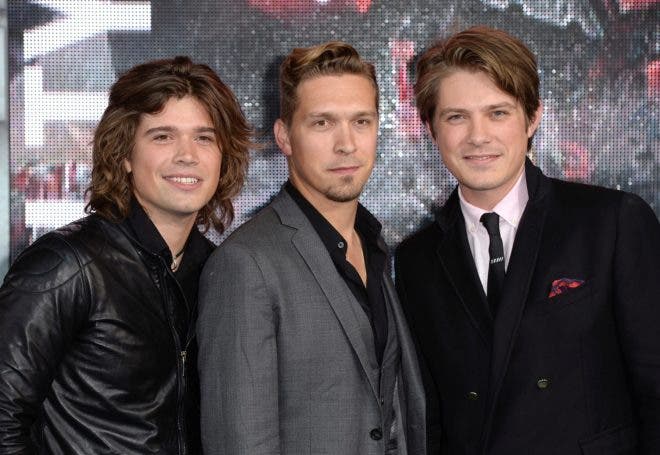 Los hermanos de Hanson celebrarán 30 años como banda el próximo año y si esto te hace sentir viejo, no es culpa de ellos