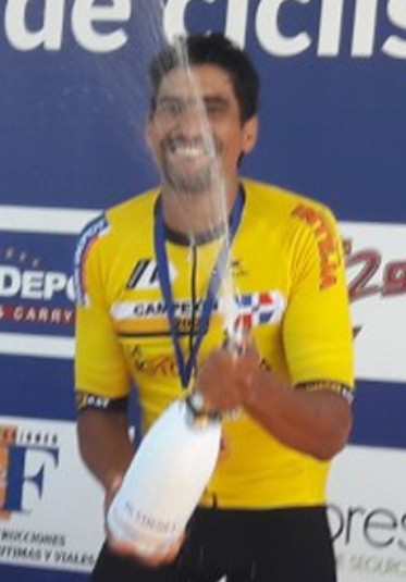 Nortlon Sánchez triunfa en ciclismo
