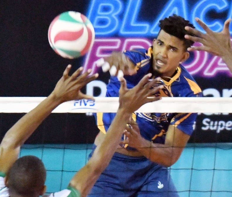 Mauricio Báez gana su primero;  Cristo Rey y Guerreros invictos