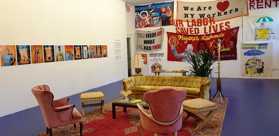 Lucha indocumentados de Nueva York irrumpe con arte