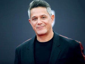 Alejandro Sanz reanuda este sábado su gira tras anunciar que pasa por una crisis personal