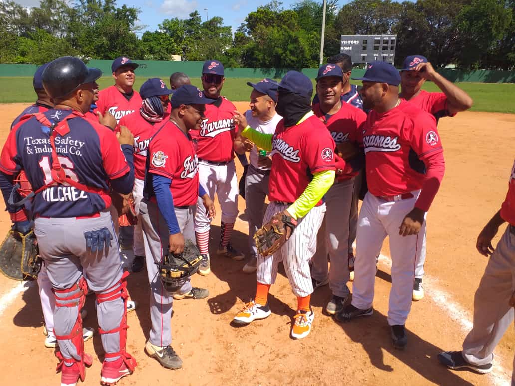 Avanzan a semifinal torneo Lisoa de softbol