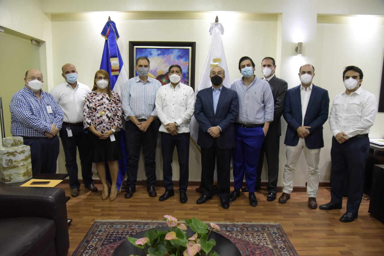 Garantizan abastecimiento productos durante festividades navideñas