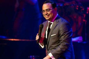 Gilberto Santa Rosa trae gira «Camínalo»