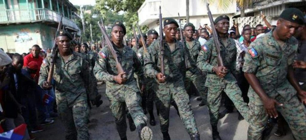  Joseph, anunció este jueves que el organismo tiene programado el ingreso de más reclutas en diciembre venidero para reforzar el Ejército del país