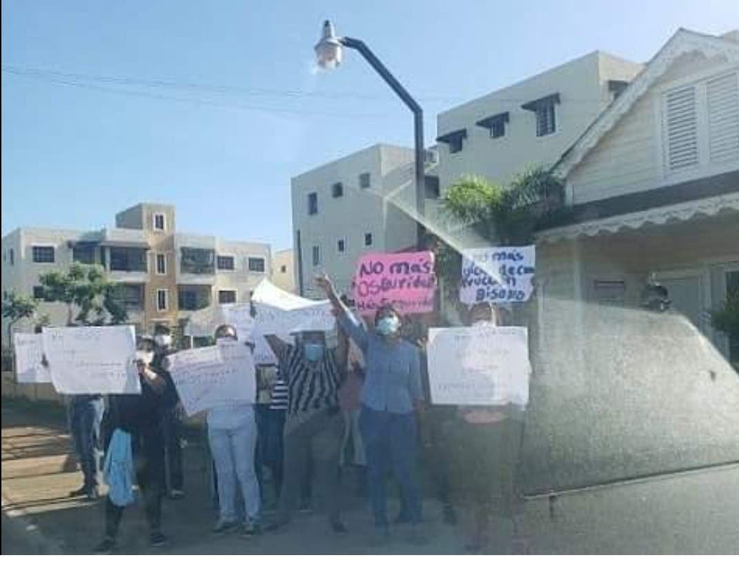 Piden Constructora Bisonó evite desgracia en Residencial San Isidro Labrador SDE