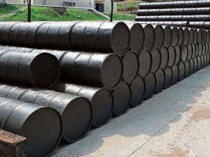 El petróleo Brent baja un 3,84 %, hasta 96,60 dólares