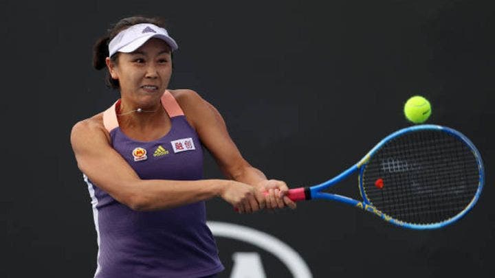 La ONU dijo que quiere saber dónde se encuentra la campeona china de tenis Peng Shuai, quien desapareció de la esfera pública hace dos semanas.