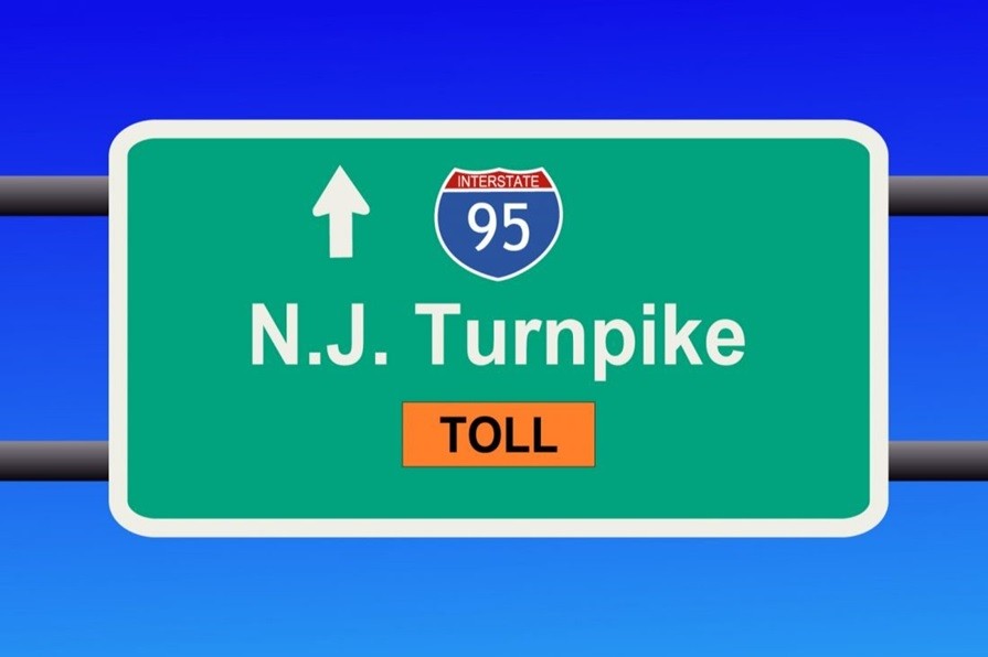 Conductores serán afectados con alza precios peajes