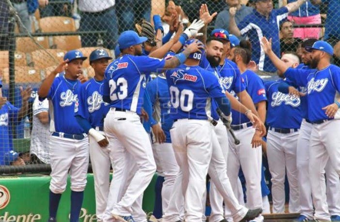 Los Tigres del Licey desmintieron las acusaciones que habrían hecho algunos supuestos exempleados en contra del equipo azul sobre acoso sexuales y maltratos laborales, que supuestamente se habrían producido dentro de esa organización.