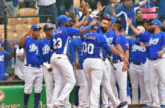 Los Tigres del Licey  desmintieron las acusaciones que habrían hecho algunos supuestos exempleados en contra del equipo azul sobre acoso sexuales y maltratos laborales, que supuestamente se habrían producido dentro de esa organización.