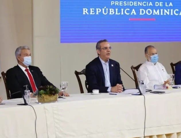 Pagos y préstamos luz y sombra