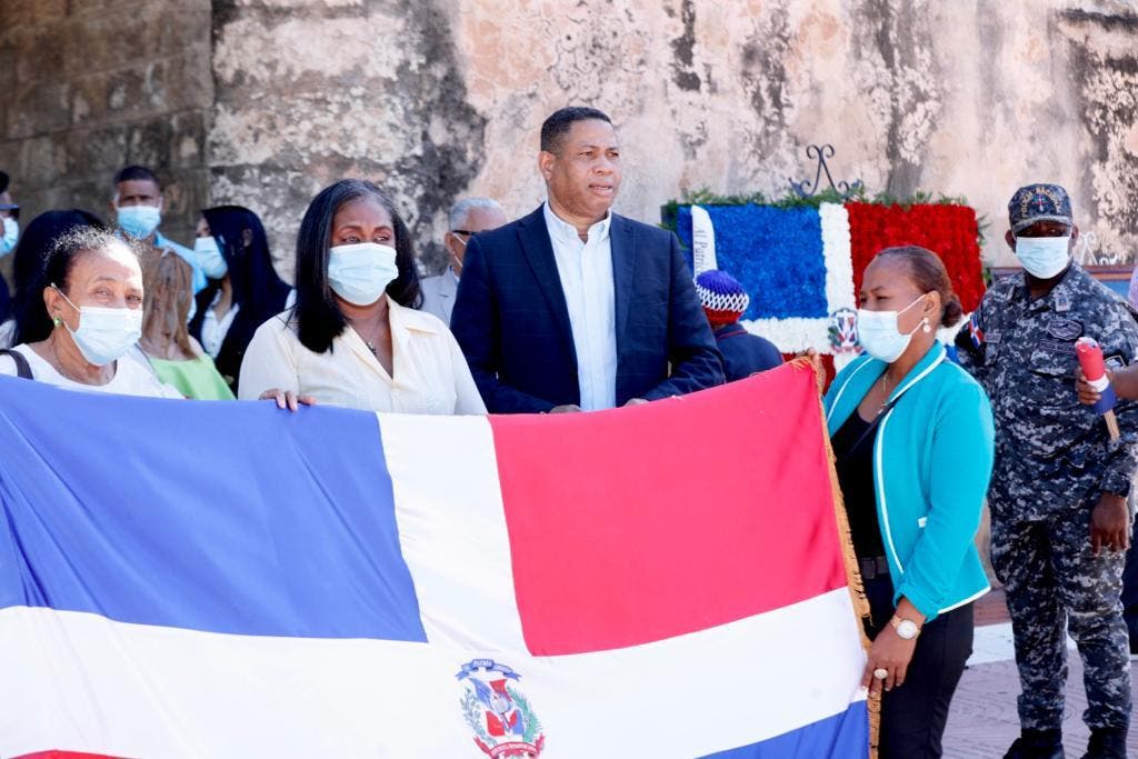 El PRI llama a preservar frontera con Haití