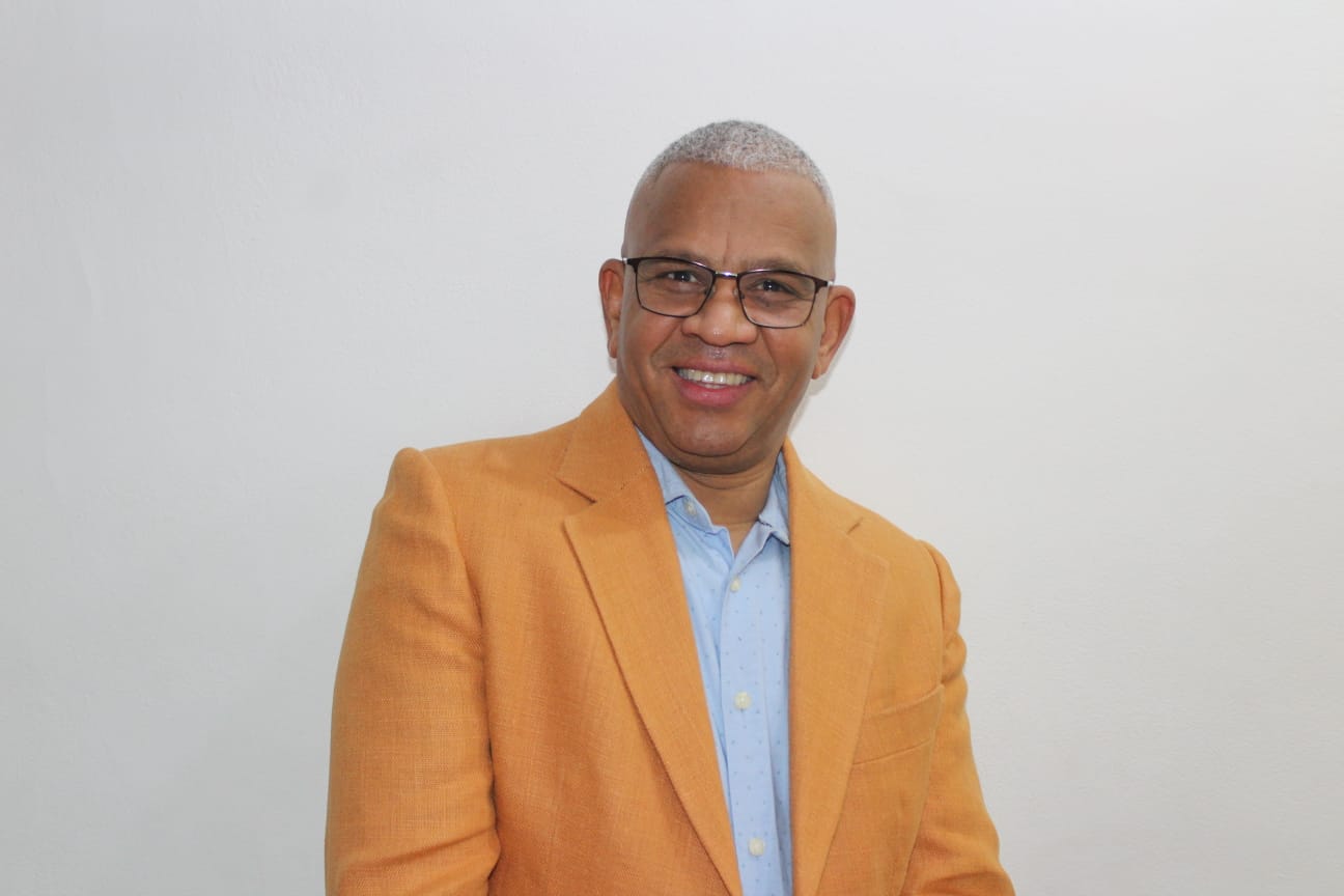 Crean partido político