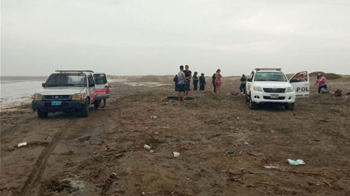 Dos mujeres murieron ahogadas en una playa del norte de Perú durante el fuerte oleaje que afectó este sábado el litoral peruano