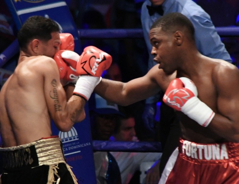 Fortuna y Rosario cumplen con sus puños