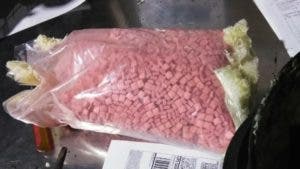 Ocupan 2,500 pastillas éxtasis en AILA