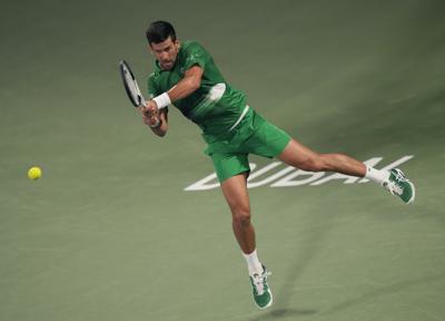 Djokovic gana su segundo duelo, avanza a cuartos en Dubai