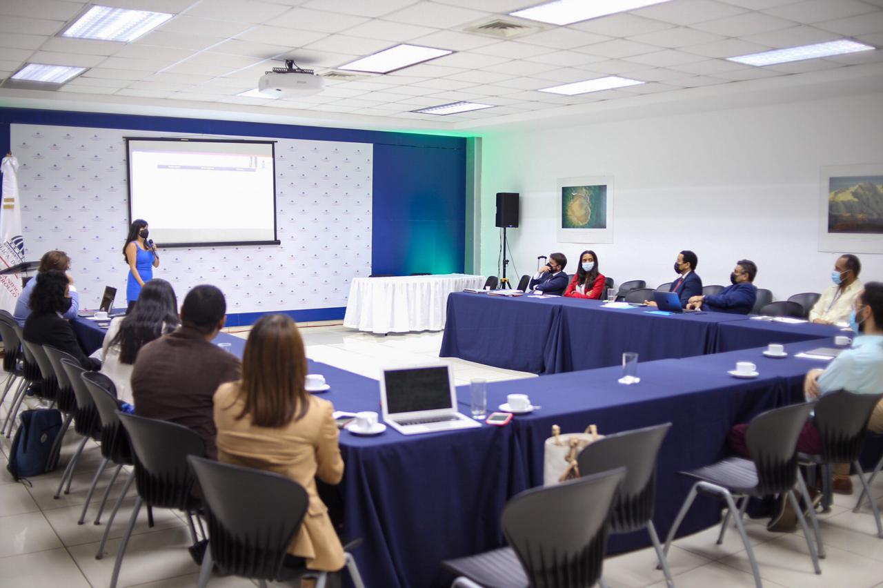 Realizan taller para implicar sector privado acción contra cambio climático