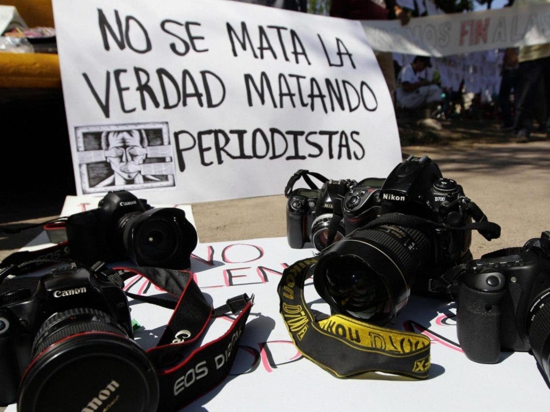 Al menos 12 periodistas asesinados en varios países en enero