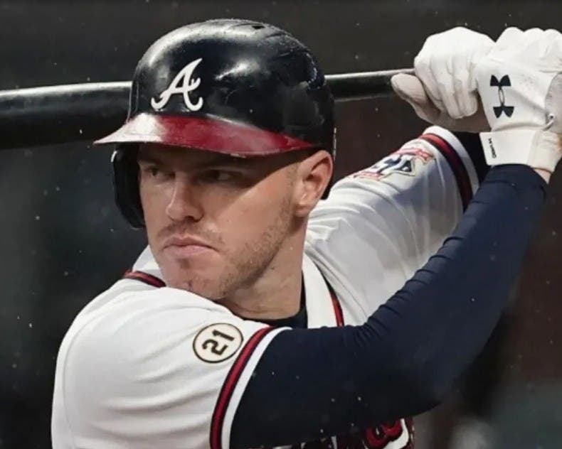 Freeman va a los Dodgers; firma por 162 millones